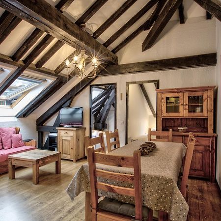 Top Floor Apartment Mansard - Central Chamonix Mont Blanc Haven エクステリア 写真