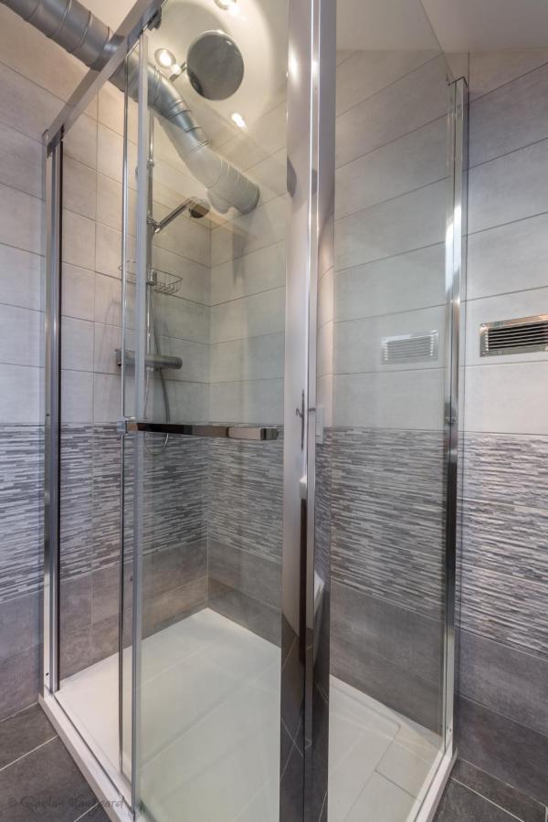 Top Floor Apartment Mansard - Central Chamonix Mont Blanc Haven エクステリア 写真